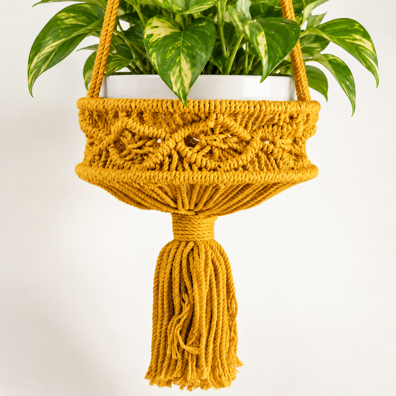 Grote Macramé Plantenhanger - Mosterdgeel