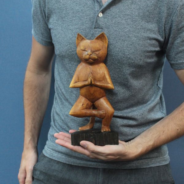 Handgesneden Yoga Katten - Één been