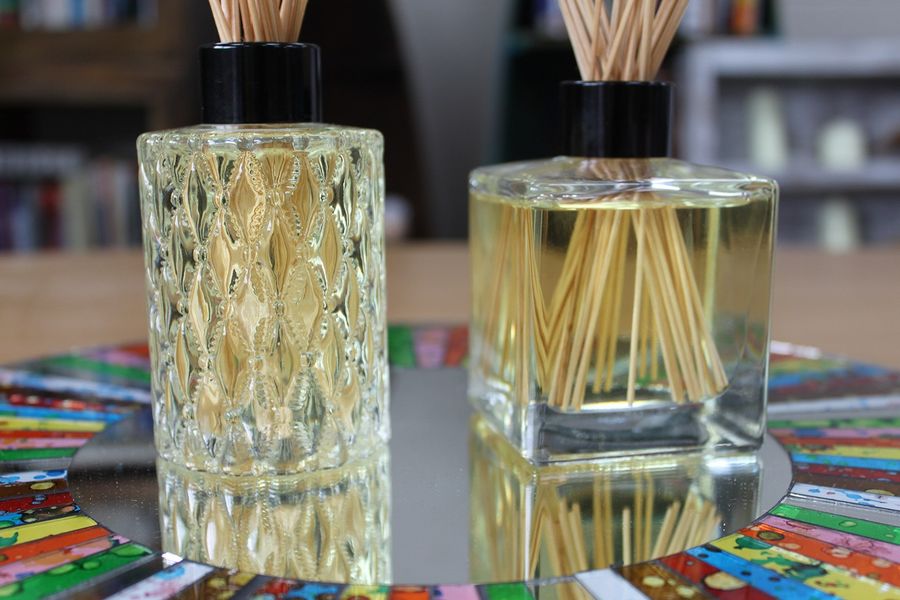 Glazen Diffusie Fles met Dop - Ovaal 120ml - Kleur Transparant