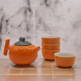 Kruidige Oranje Theeset - Theepot & Vier Kopjes