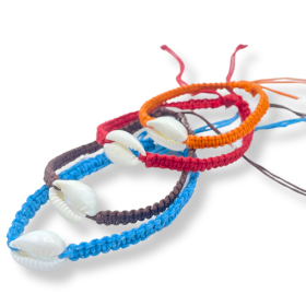 12x Handgemaakte Vriendschapsarmbanden - Cowrie Schelpen (assortiment)