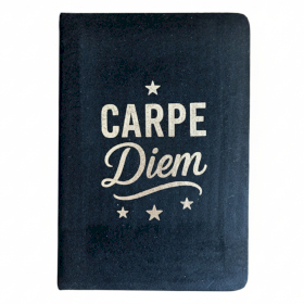 Zwart Fluwelen Notitieboek – 80 Pagina’s – Carpe Diem