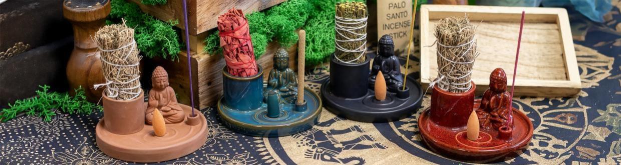 Boeddha Wierookhouders – Keramische Collectie